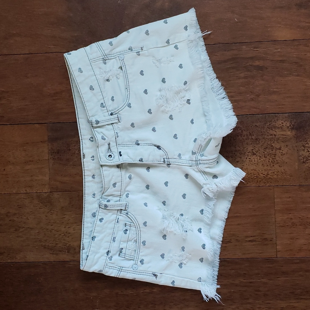 Designed by Special A | Cut Off Shorts